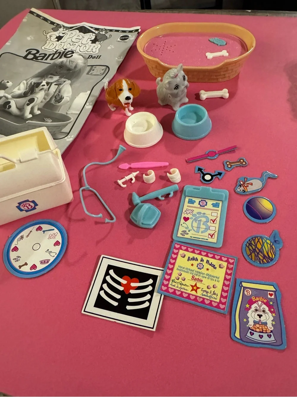 1996 Vintage Pet Doctor Barbie Doll w/ Accessories Manual Pets & Medical Tools